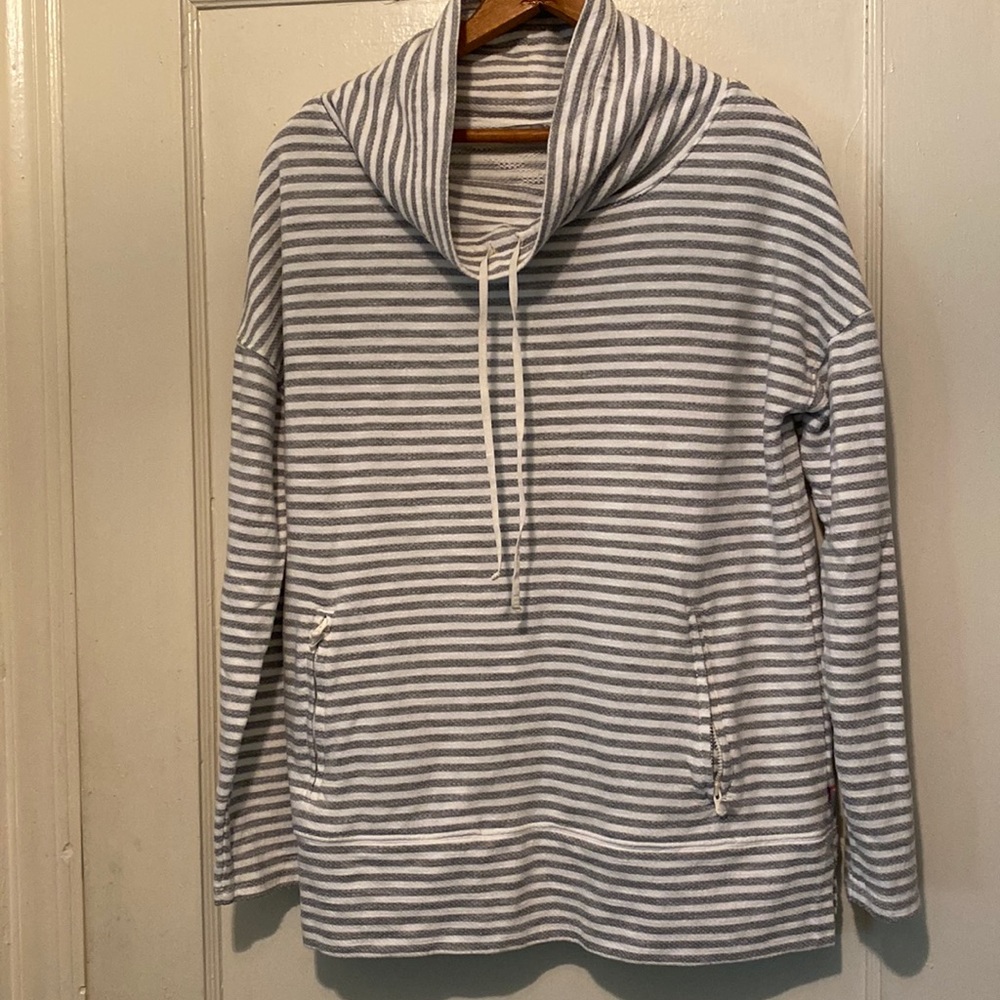 Drawstring Funnel Neck Athleisure Top EUC